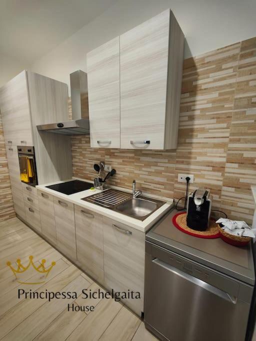 הוילה סלרנו Principessa Sichelgaita House מראה חיצוני תמונה